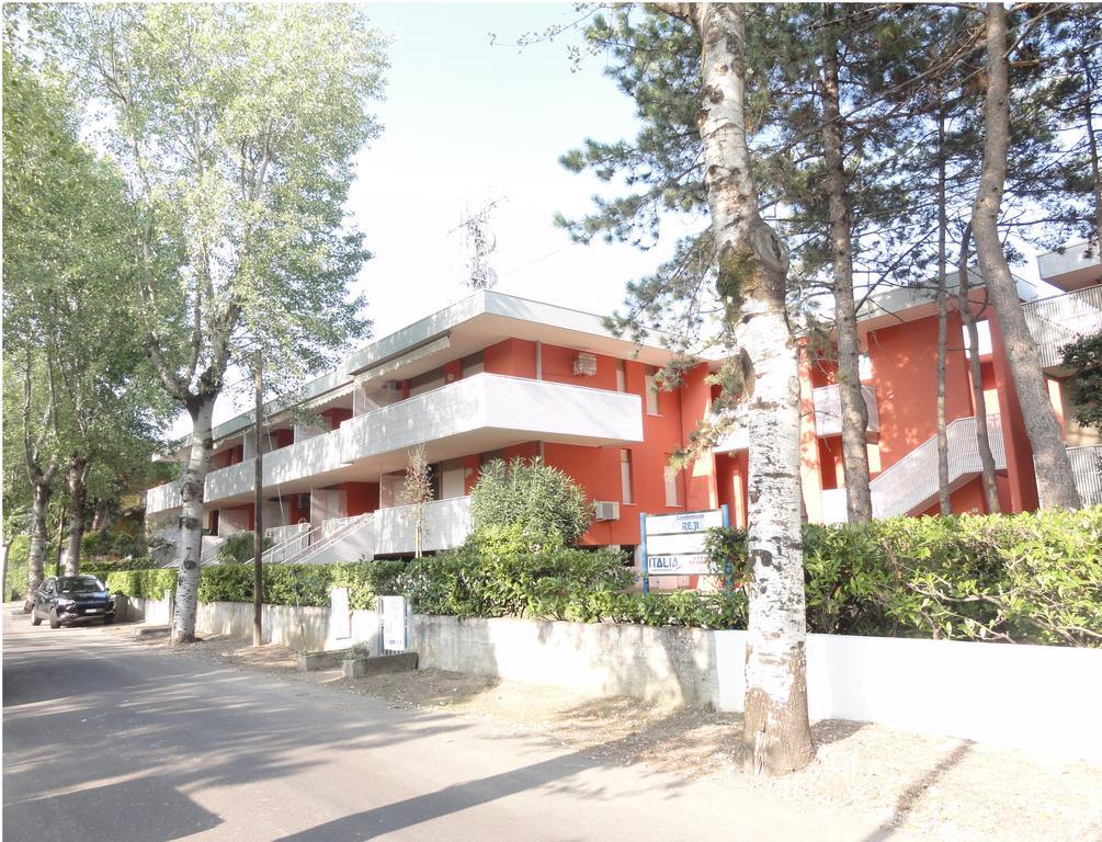 Reji - Appartamenti Bibione Exterior foto