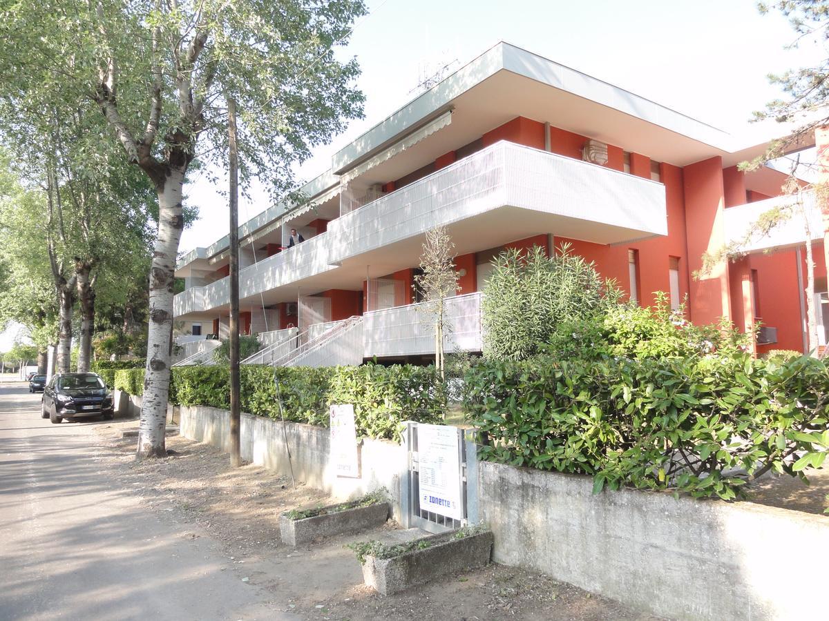 Reji - Appartamenti Bibione Exterior foto